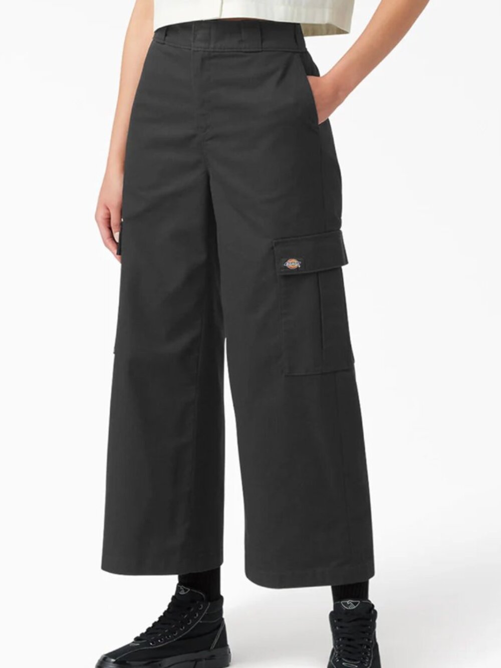 NWT Dickies Women's Twill Crop Cargo Pants Black Pockets SZ-8R - Picture 2 of 10